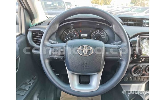 Buy Import Toyota Hilux White Car in Import - Dubai in Ashanti Buy Import Toyota Hilux White Car in Import - Dubai in Ashanti