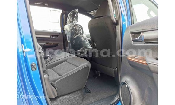 Sayi Imported Toyota Hilux Blue Mota in Import - Dubai a Ashanti Sayi Imported Toyota Hilux Blue Mota in Import - Dubai a Ashanti