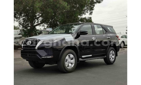 Sayi Imported Toyota Fortuner Black Mota in Import - Dubai a Ashanti Sayi Imported Toyota Fortuner Black Mota in Import - Dubai a Ashanti