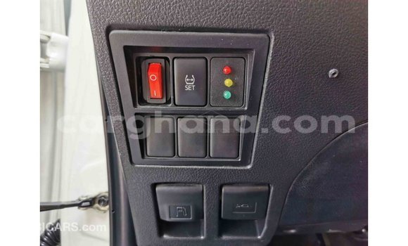 Ra Imported Toyota Fortuner funfun Ọkọ̀ in Import - Dubai ni Ashanti Ra Imported Toyota Fortuner funfun Ọkọ̀ in Import - Dubai ni Ashanti