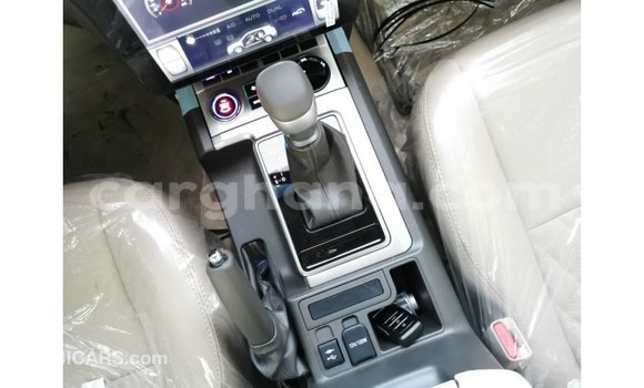 Sayi Imported Toyota Prado White Mota in Import - Dubai a Ashanti Sayi Imported Toyota Prado White Mota in Import - Dubai a Ashanti