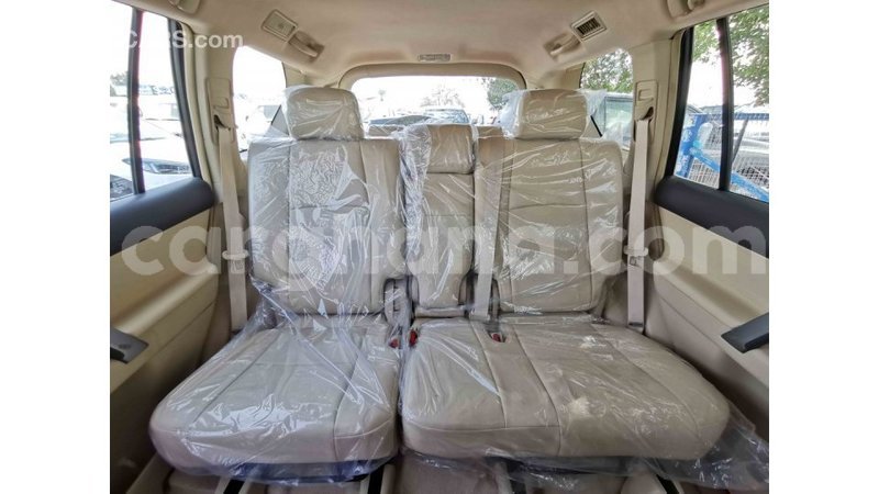 Big with watermark toyota prado ashanti import dubai 18313