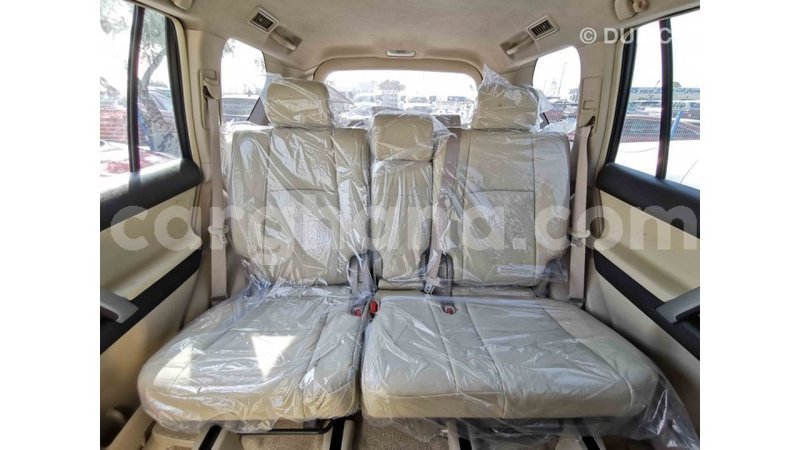 Big with watermark toyota prado ashanti import dubai 18314