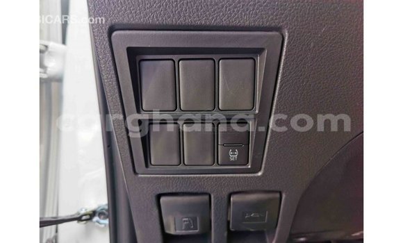 Buy Import Toyota Fortuner White Car in Import - Dubai in Ashanti Buy Import Toyota Fortuner White Car in Import - Dubai in Ashanti