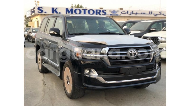 Big with watermark toyota land cruiser ashanti import dubai 18326