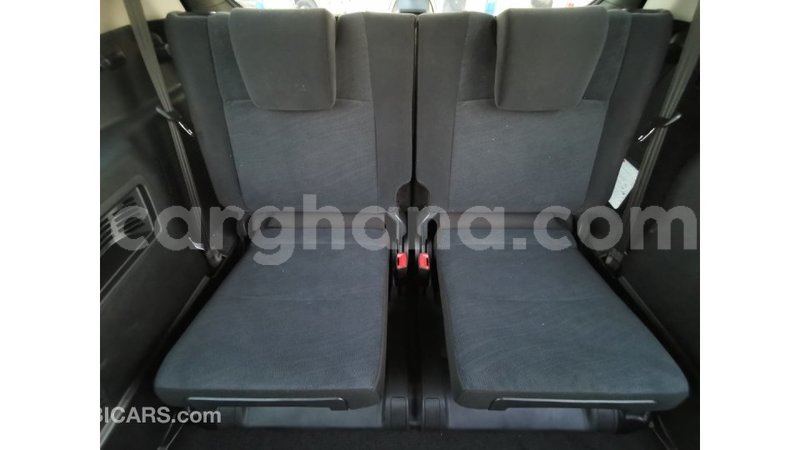 Big with watermark toyota prado ashanti import dubai 18344