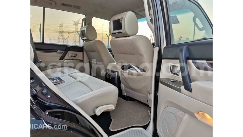 Big with watermark mitsubishi pajero ashanti import dubai 18347