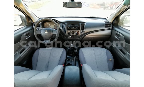 Ra Imported Mitsubishi L200 funfun Ọkọ̀ in Import - Dubai ni Ashanti Ra Imported Mitsubishi L200 funfun Ọkọ̀ in Import - Dubai ni Ashanti