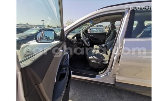 Ra Imported Hyundai Santa Fe Miiran Ọkọ̀ in Import - Dubai ni Ashanti Ra Imported Hyundai Santa Fe Miiran Ọkọ̀ in Import - Dubai ni Ashanti