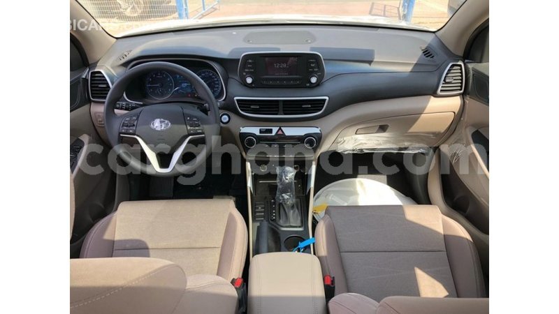 Big with watermark hyundai tucson ashanti import dubai 18375