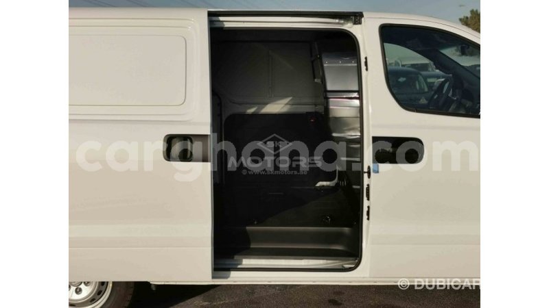 Big with watermark hyundai cargo ashanti import dubai 18376