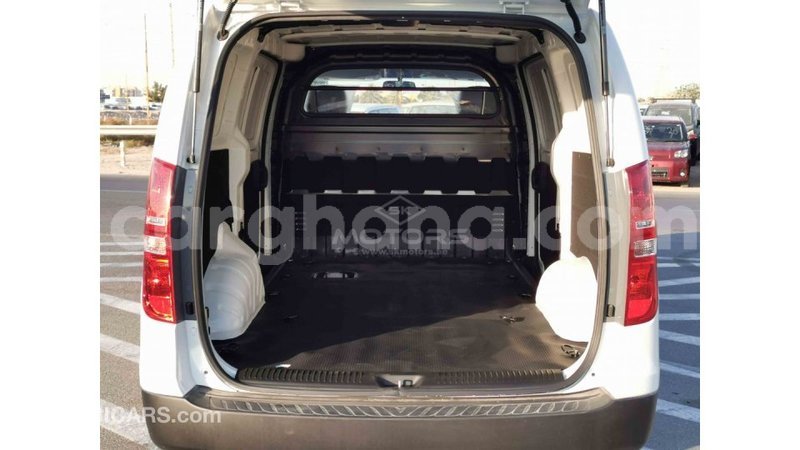 Big with watermark hyundai cargo ashanti import dubai 18376