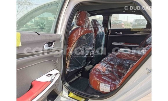 Sayi Imported Kia K5 White Mota in Import - Dubai a Ashanti Sayi Imported Kia K5 White Mota in Import - Dubai a Ashanti