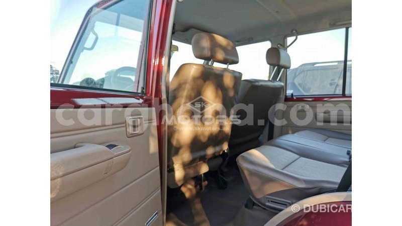 Big with watermark toyota land cruiser ashanti import dubai 18390