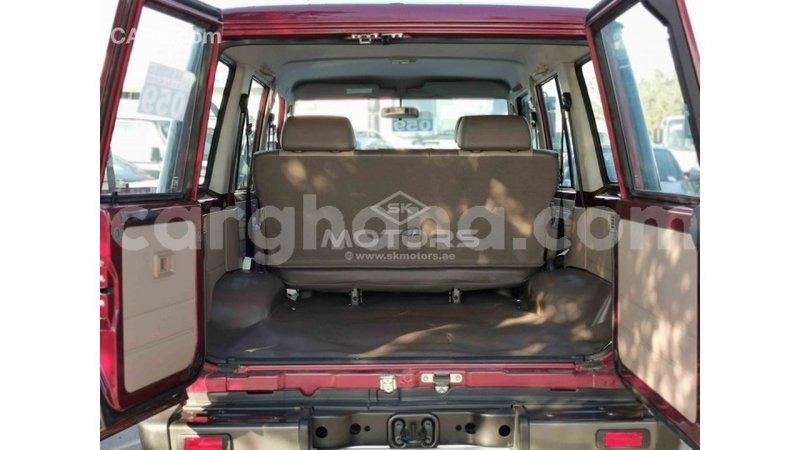 Big with watermark toyota land cruiser ashanti import dubai 18390