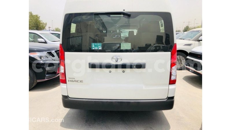 Big with watermark toyota hiace ashanti import dubai 18395