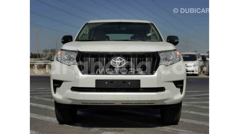 Big with watermark toyota prado ashanti import dubai 18401