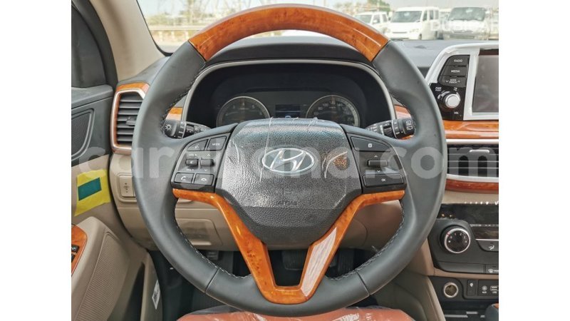 Big with watermark hyundai tucson ashanti import dubai 18410