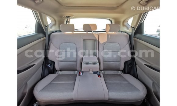 Sayi Imported Hyundai Tucson White Mota in Import - Dubai a Ashanti Sayi Imported Hyundai Tucson White Mota in Import - Dubai a Ashanti