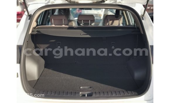 Sayi Imported Hyundai Tucson White Mota in Import - Dubai a Ashanti Sayi Imported Hyundai Tucson White Mota in Import - Dubai a Ashanti