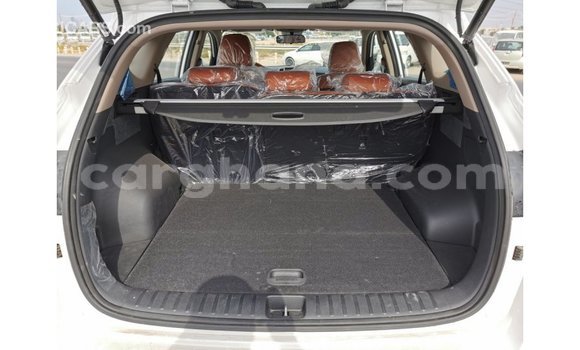 Ra Imported Hyundai Tucson funfun Ọkọ̀ in Import - Dubai ni Ashanti Ra Imported Hyundai Tucson funfun Ọkọ̀ in Import - Dubai ni Ashanti