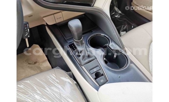 Buy Import Toyota Camry White Car in Import - Dubai in Ashanti Buy Import Toyota Camry White Car in Import - Dubai in Ashanti
