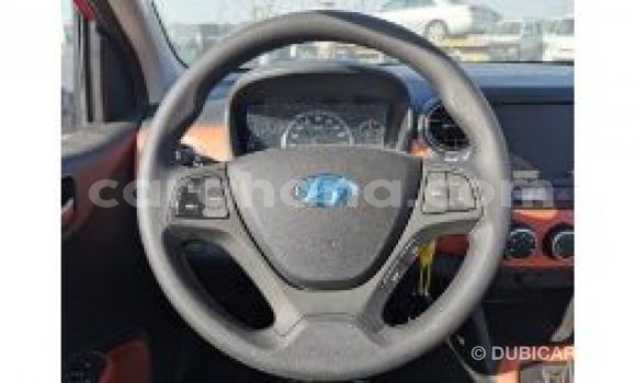 Sayi Imported Hyundai i10 Red Mota in Import - Dubai a Ashanti Sayi Imported Hyundai i10 Red Mota in Import - Dubai a Ashanti