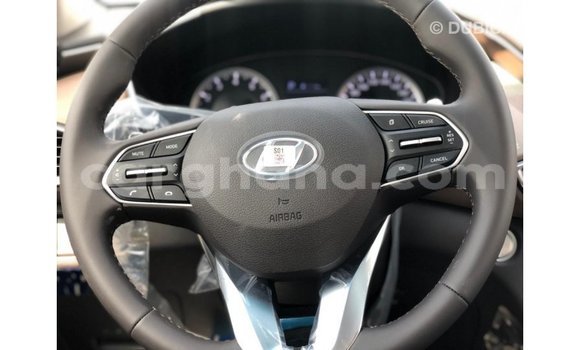 Buy Import Hyundai Santa Fe White Car in Import - Dubai in Ashanti Buy Import Hyundai Santa Fe White Car in Import - Dubai in Ashanti