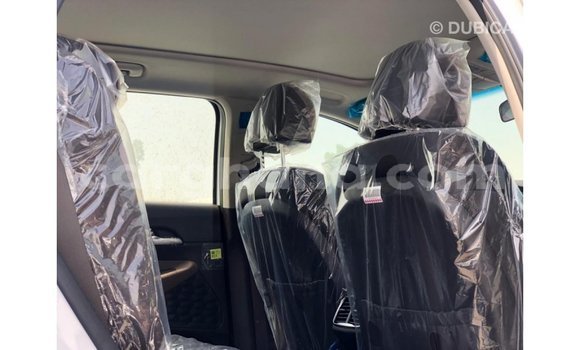 Buy Import Hyundai Santa Fe White Car in Import - Dubai in Ashanti Buy Import Hyundai Santa Fe White Car in Import - Dubai in Ashanti