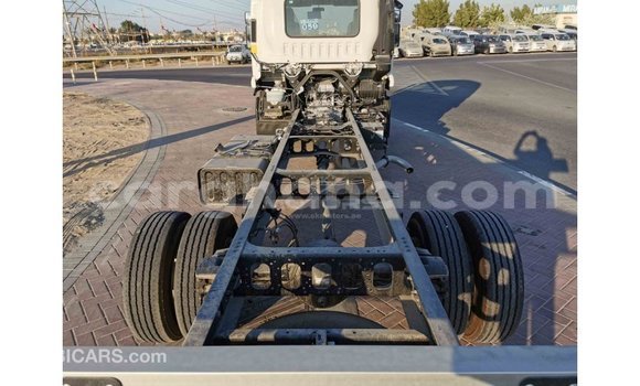 Sayi Imported Isuzu Rodeo White Mota in Import - Dubai a Ashanti Sayi Imported Isuzu Rodeo White Mota in Import - Dubai a Ashanti