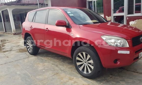 Sayi Na hannu Toyota RAV4 Red Mota in Accra a Greater Accra Sayi Na hannu Toyota RAV4 Red Mota in Accra a Greater Accra