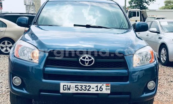 Ra Àlòkù Toyota RAV4 Blue Ọkọ̀ in Accra ni Greater Accra