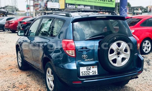 Sayi Na hannu Toyota RAV4 Blue Mota in Accra a Greater Accra Sayi Na hannu Toyota RAV4 Blue Mota in Accra a Greater Accra