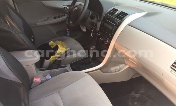 Sayi Na hannu Toyota Corolla Azurfa Mota in Accra a Greater Accra Sayi Na hannu Toyota Corolla Azurfa Mota in Accra a Greater Accra