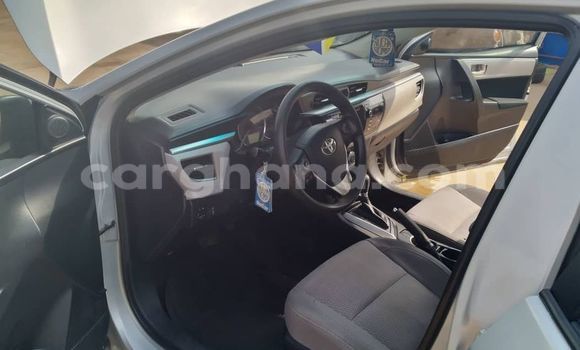 Sayi Na hannu Toyota Corolla Azurfa Mota in Accra a Greater Accra Sayi Na hannu Toyota Corolla Azurfa Mota in Accra a Greater Accra