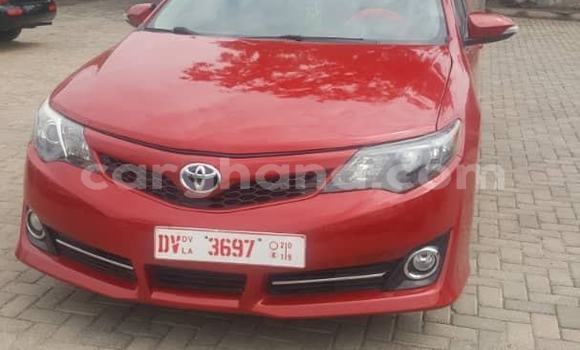 Sayi Na hannu Toyota Camry Red Mota in Accra a Greater Accra Sayi Na hannu Toyota Camry Red Mota in Accra a Greater Accra