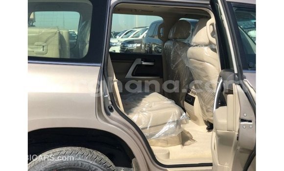 Ra Imported Toyota Land Cruiser Miiran Ọkọ̀ in Import - Dubai ni Ashanti Ra Imported Toyota Land Cruiser Miiran Ọkọ̀ in Import - Dubai ni Ashanti