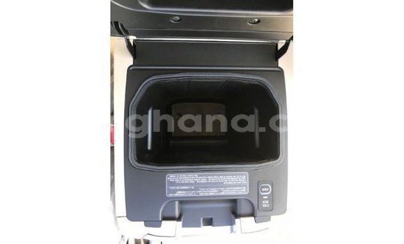 Ra Imported Toyota Land Cruiser Miiran Ọkọ̀ in Import - Dubai ni Ashanti Ra Imported Toyota Land Cruiser Miiran Ọkọ̀ in Import - Dubai ni Ashanti