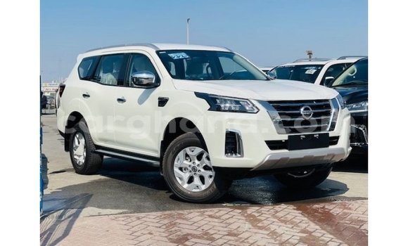 Buy Import Nissan Xterra White Car in Import - Dubai in Ashanti Buy Import Nissan Xterra White Car in Import - Dubai in Ashanti