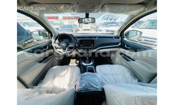 Buy Import Nissan Xterra White Car in Import - Dubai in Ashanti Buy Import Nissan Xterra White Car in Import - Dubai in Ashanti