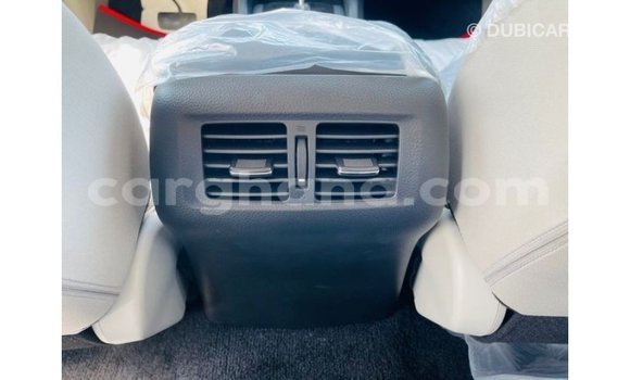 Buy Import Nissan Xterra White Car in Import - Dubai in Ashanti Buy Import Nissan Xterra White Car in Import - Dubai in Ashanti