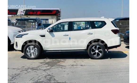 Ra Imported Nissan Xterra funfun Ọkọ̀ in Import - Dubai ni Ashanti Ra Imported Nissan Xterra funfun Ọkọ̀ in Import - Dubai ni Ashanti
