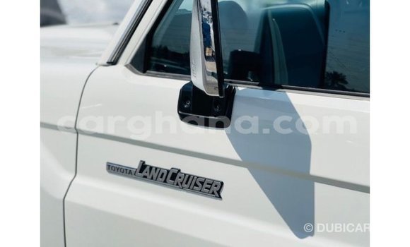 Buy Import Toyota Land Cruiser White Car in Import - Dubai in Ashanti Buy Import Toyota Land Cruiser White Car in Import - Dubai in Ashanti