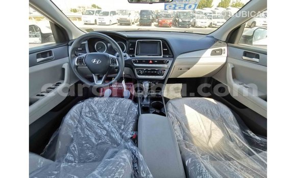 Ra Imported Hyundai Santa Fe funfun Ọkọ̀ in Import - Dubai ni Ashanti Ra Imported Hyundai Santa Fe funfun Ọkọ̀ in Import - Dubai ni Ashanti