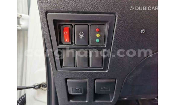 Ra Imported Toyota Fortuner funfun Ọkọ̀ in Import - Dubai ni Ashanti Ra Imported Toyota Fortuner funfun Ọkọ̀ in Import - Dubai ni Ashanti