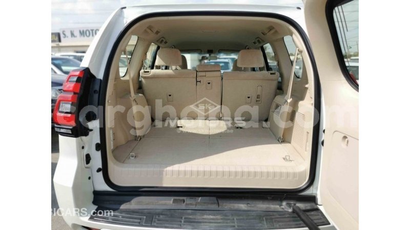 Big with watermark toyota prado ashanti import dubai 18537