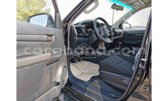 Buy Import Toyota Hilux Black Car in Import - Dubai in Ashanti Buy Import Toyota Hilux Black Car in Import - Dubai in Ashanti