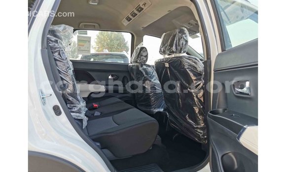 Sayi Imported Toyota Rush White Mota in Import - Dubai a Ashanti Sayi Imported Toyota Rush White Mota in Import - Dubai a Ashanti