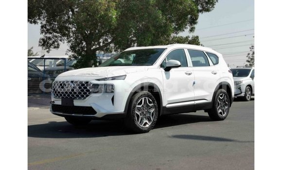 Sayi Imported Hyundai Santa Fe White Mota in Import - Dubai a Ashanti Sayi Imported Hyundai Santa Fe White Mota in Import - Dubai a Ashanti