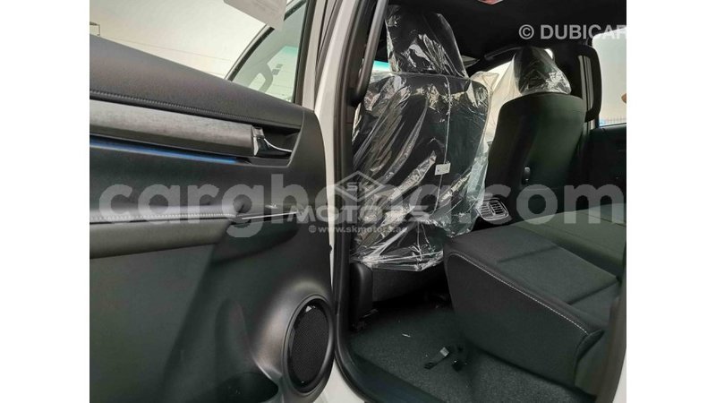 Big with watermark toyota hilux ashanti import dubai 18565